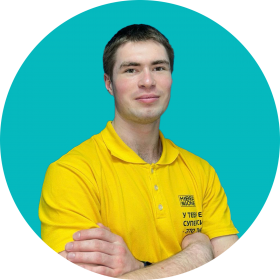 Эрик - КИБЕРшкола программирования для детей, компьютерные курсы для школьников, начинающих и подростков - KIBERone г. Алтуфьевский